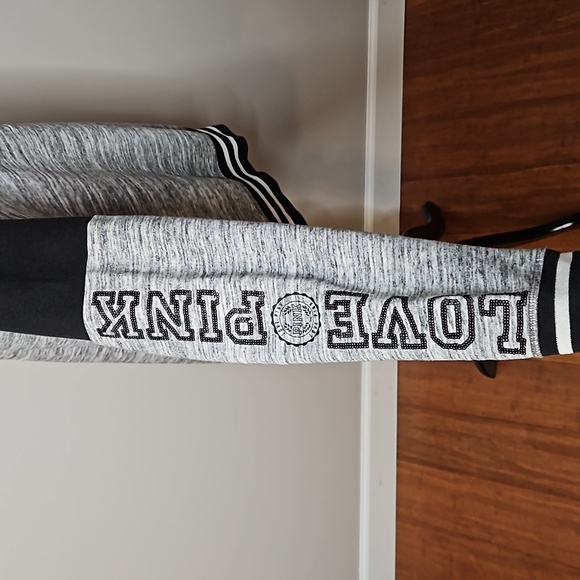 Victoria's Secret PINK Terry Zip-up Pullover - Picture 5 of 13